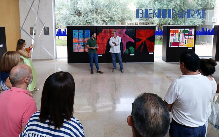 L’Espai d’Art acoge hasta el 24 de septiembre la exposición de arte abstracto ‘Evoluciones’ de Alejandro J. González Cortés